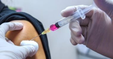 أخبار سياسية – انطلاق حملة تطعيم جديدة ضد الأنفلونزا الموسمية فى فرنسا
